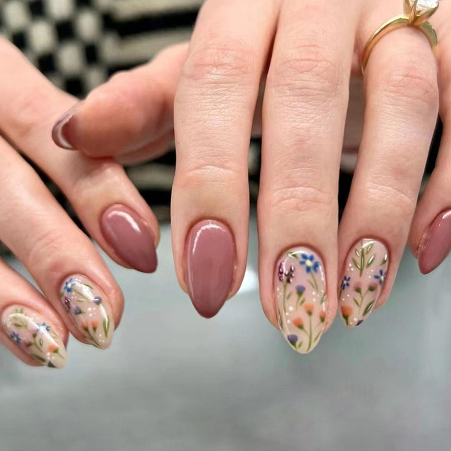 Short Press On Almond Fake Nails – Flower Acrylic Fall Nails Press Ons Full Cover Glue On Cute False Floral Stick On Nails for Women – 30 Pcs